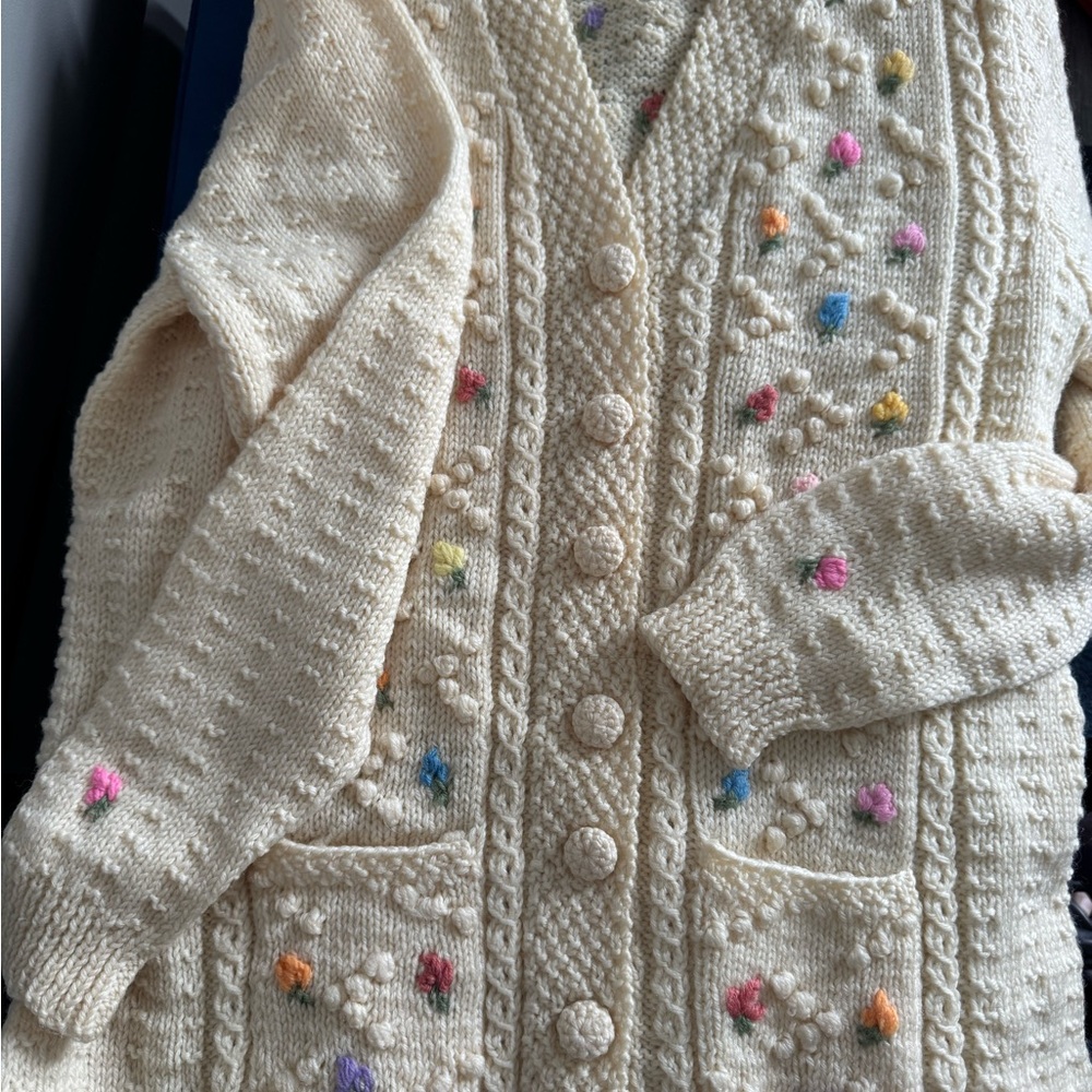 Cream Wool Cardigan with Floral Embroidery